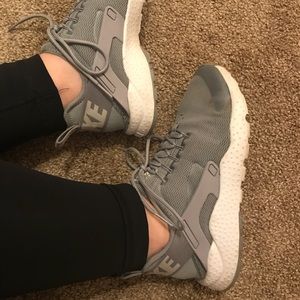 Nike Air Hurricane Tennis Shoes